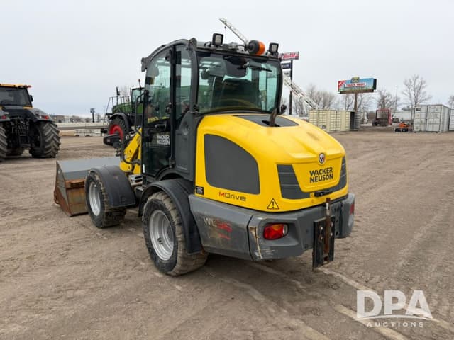 Image of Wacker Neuson WL38 equipment image 2