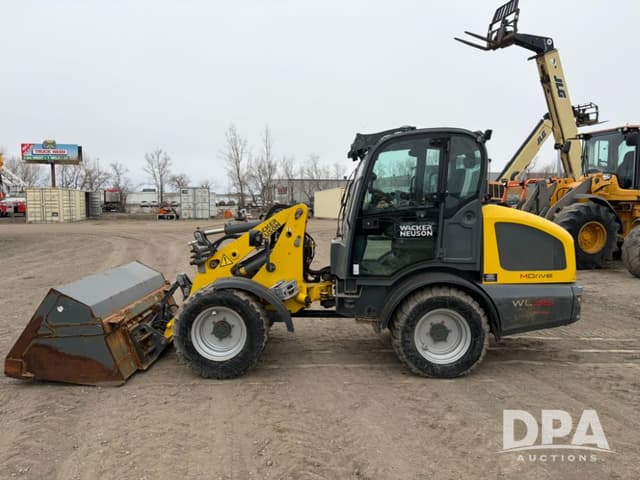 Image of Wacker Neuson WL38 equipment image 1