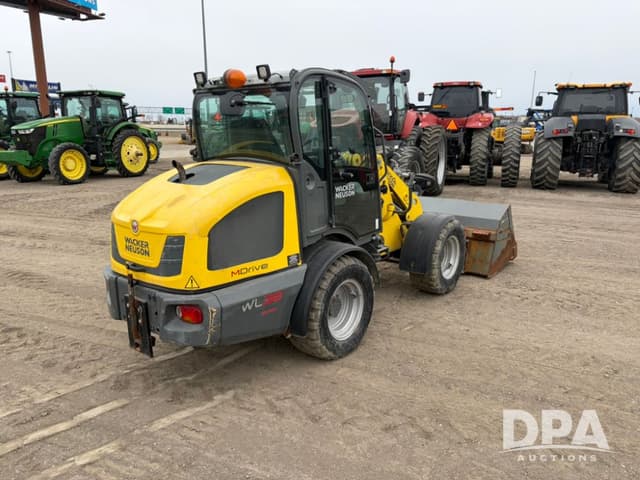 Image of Wacker Neuson WL38 equipment image 4