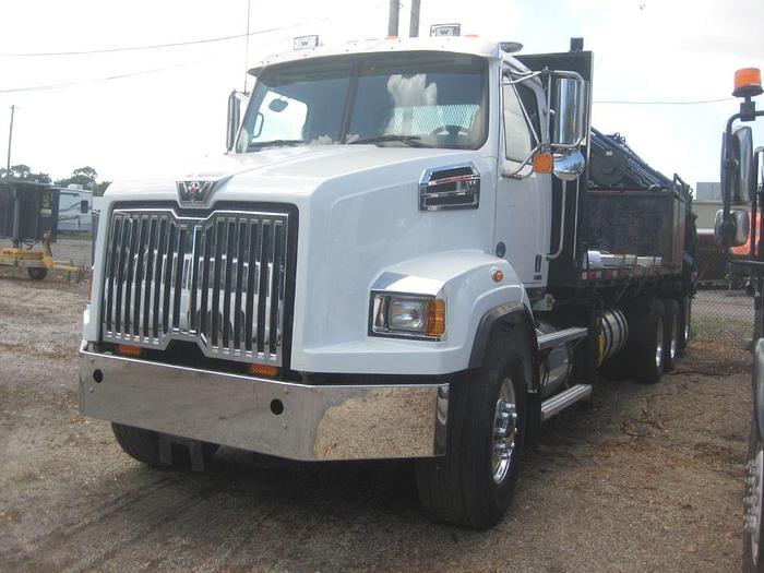 Image of Western Star 4700SB Primary image