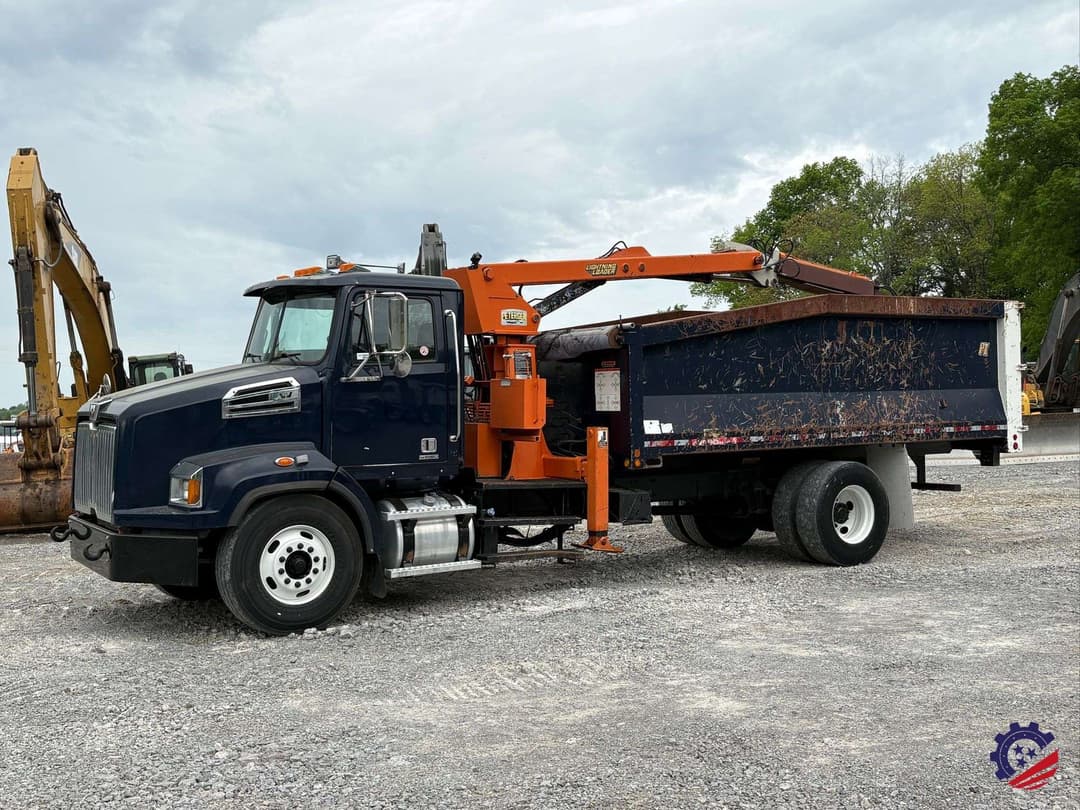 Image of Western Star 4700 Primary image