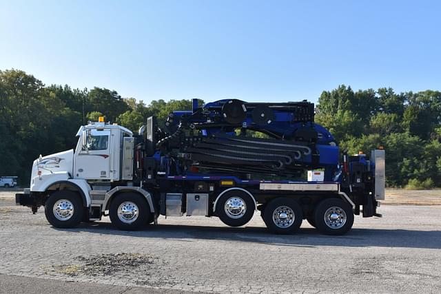 Image of Western Star 4800 equipment image 1