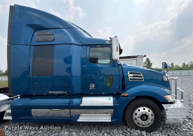 Image of Western Star 5700 equipment image 3