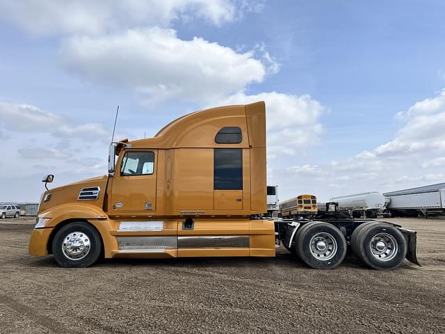 Image of Western Star 5700XE equipment image 1