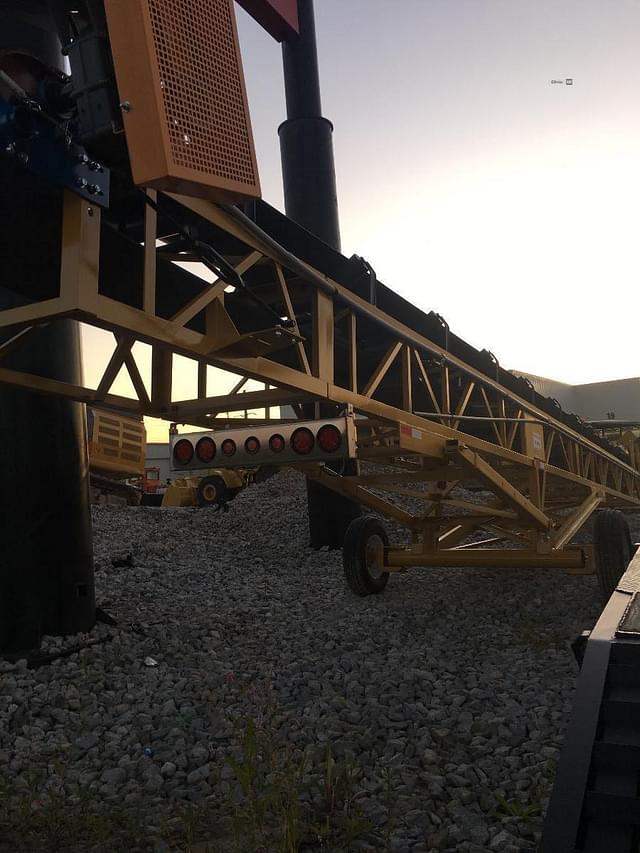 Image of Woolley 30x45 Radial Stacker equipment image 2