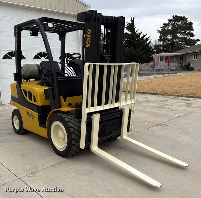 Image of Yale GLP050VXNKAE084 equipment image 2