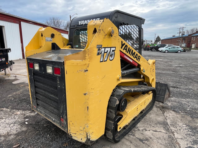 Image of Yanmar T175 equipment image 3