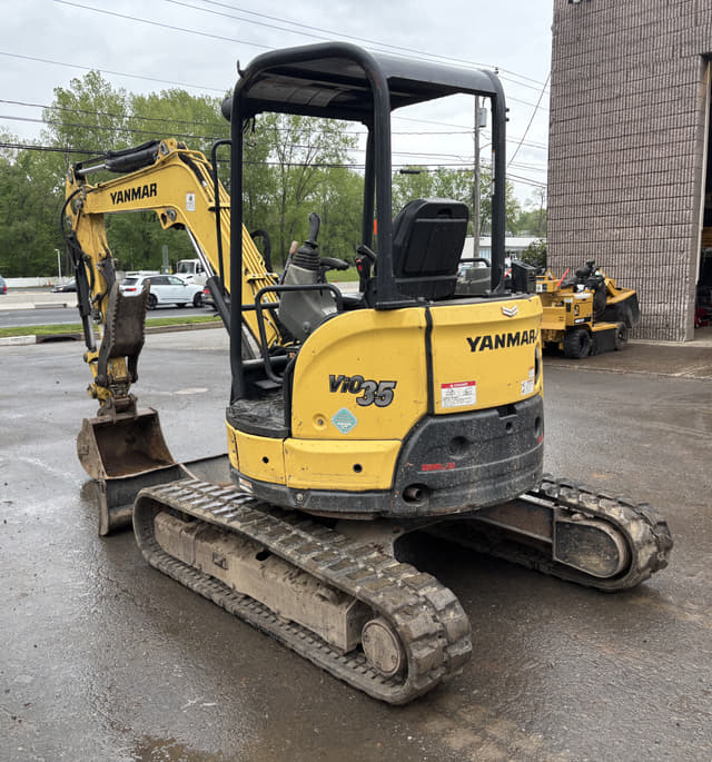Image of Yanmar Vio35-6A equipment image 1