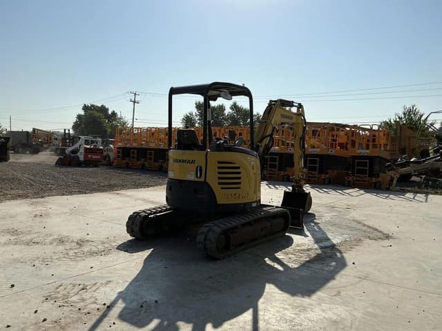Image of Yanmar VI035 equipment image 3