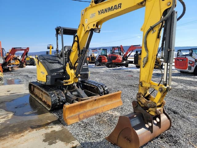 Image of Yanmar VIO55-6A equipment image 4