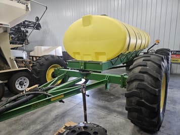 Main image Yetter 1600