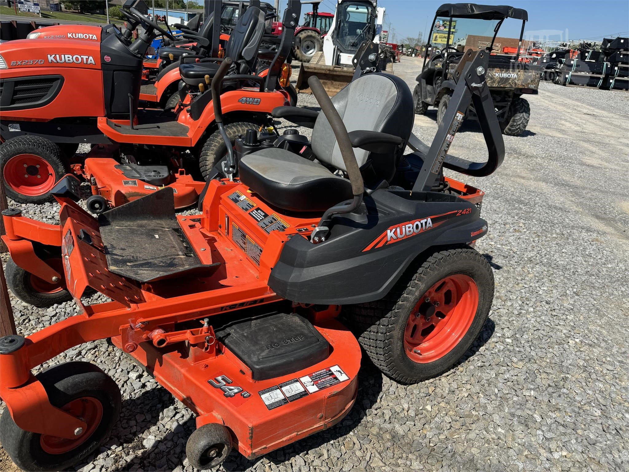 Kubota Z421KW-54 Image