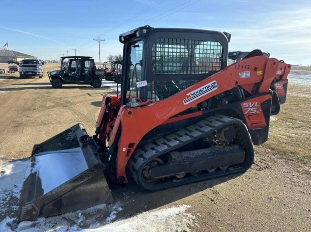Main image Kubota SVL75-2