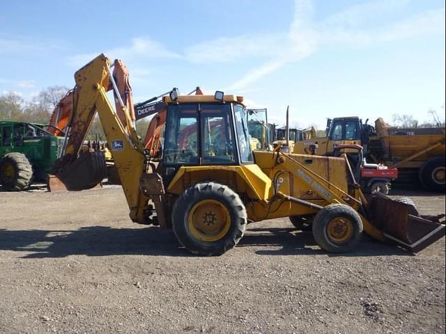 Image of John Deere 210C equipment image 2