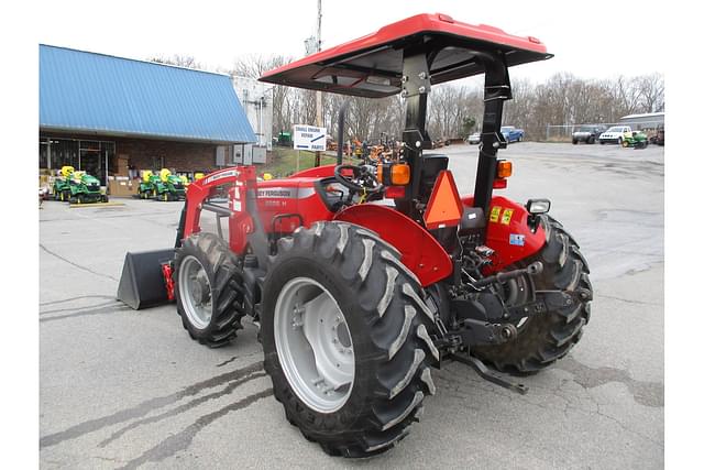 Image of Massey Ferguson 2606H equipment image 3