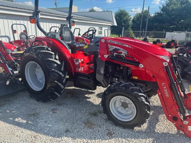 Image of Massey Ferguson 2750E equipment image 3