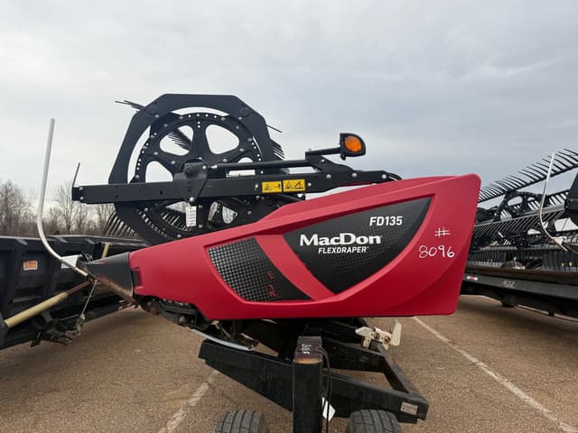 Image of MacDon FD1 equipment image 1