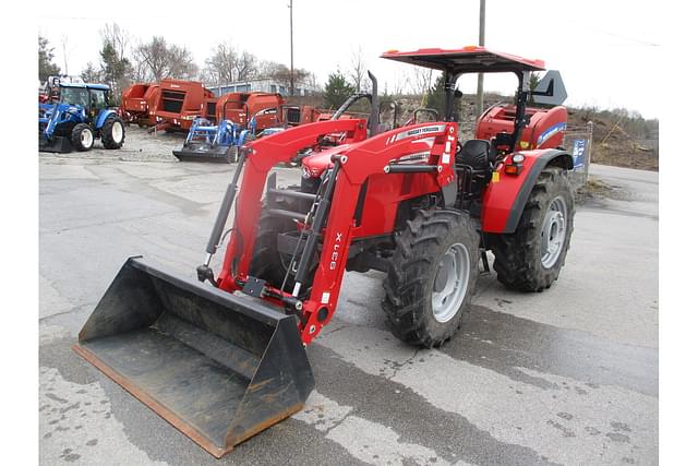 Image of Massey Ferguson 4707 equipment image 1