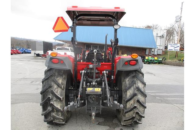 Image of Massey Ferguson 4707 equipment image 4