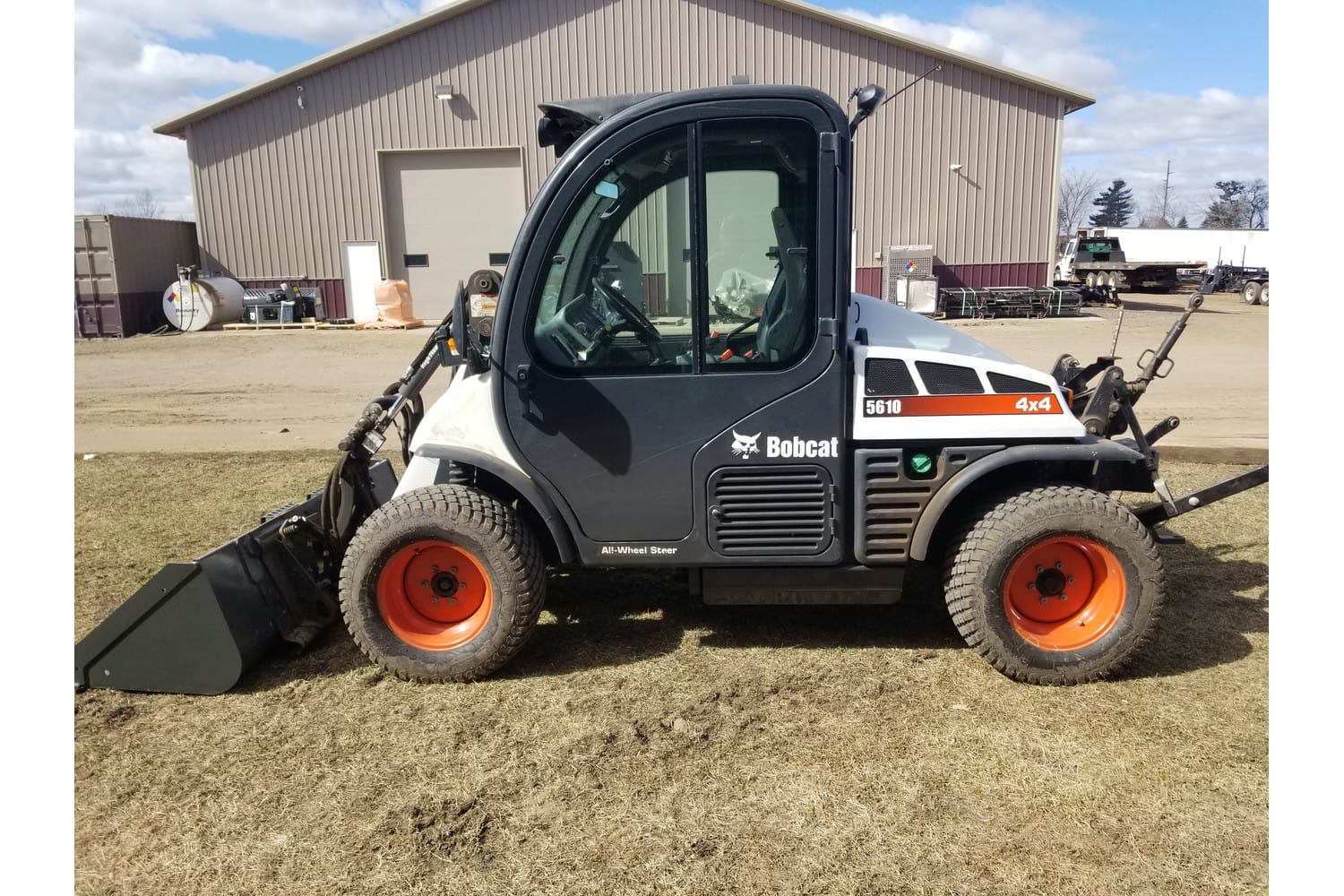 2020 Bobcat 5610 Equipment Image0