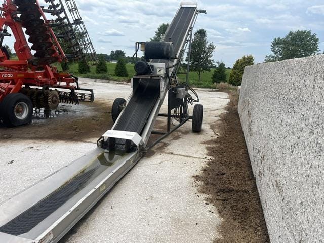 2020 Adams FL-24 Equipment Image0