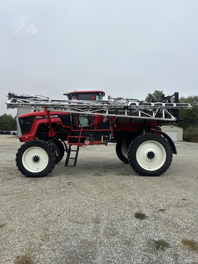 Image of Apache AS1040 equipment image 1