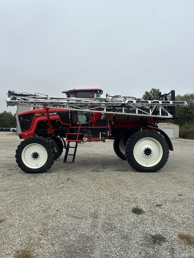 Image of Apache AS1040 equipment image 1