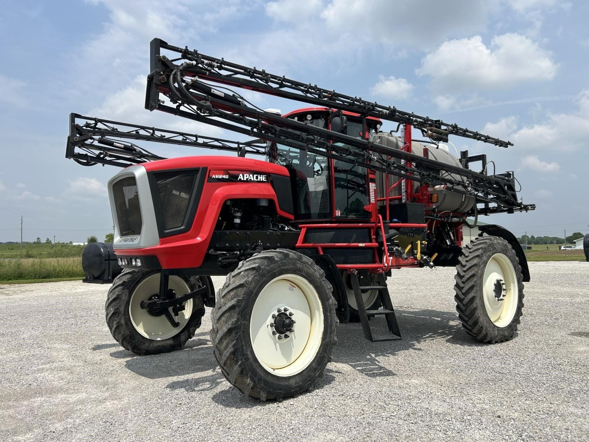2020 Apache AS1240 Equipment Image0