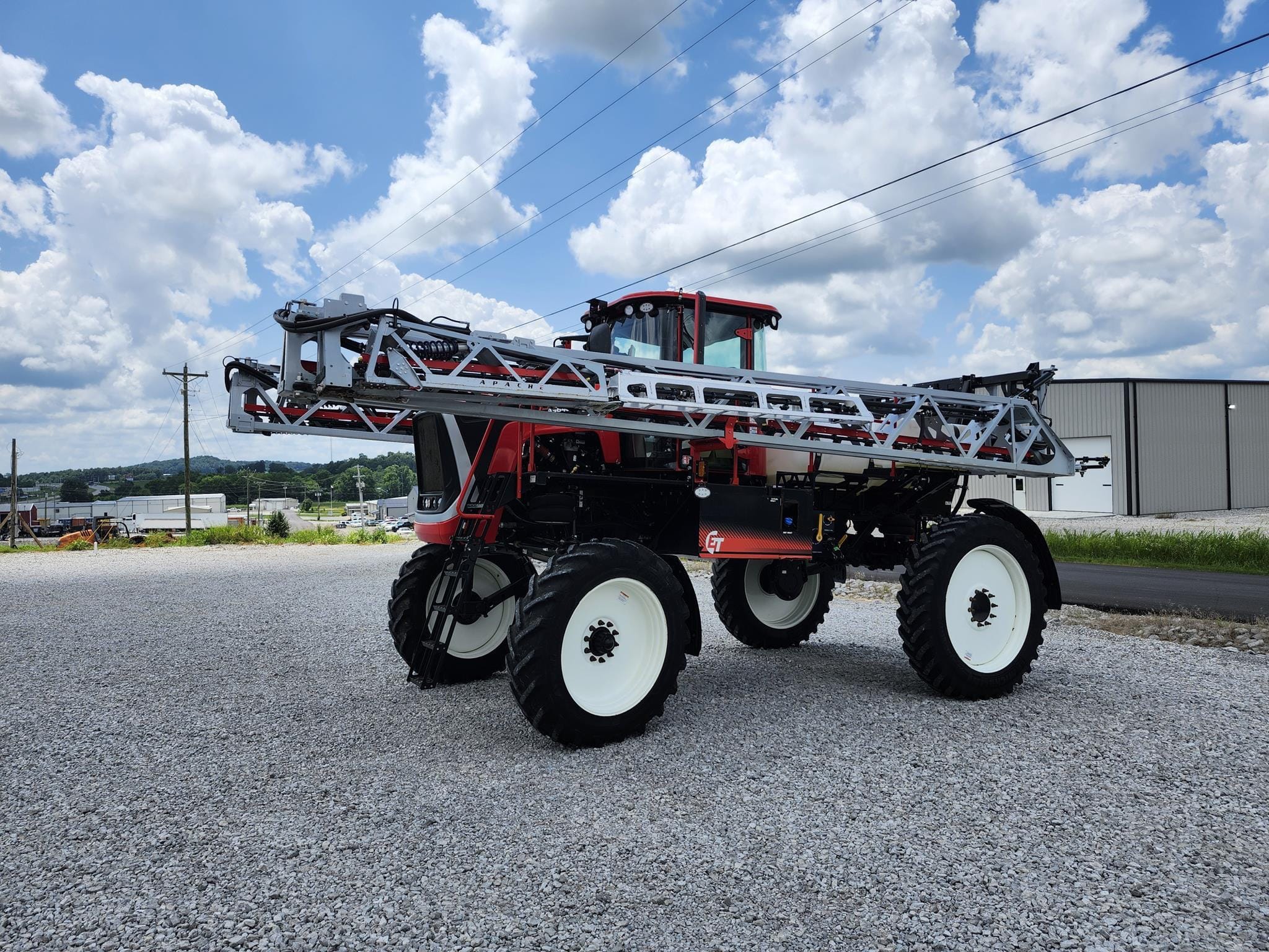 2020 Apache AS640 Equipment Image0