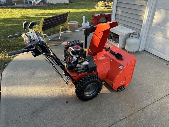 Image of Ariens Deluxe 28 equipment image 2