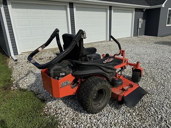 Image of Bad Boy Maverick equipment image 4