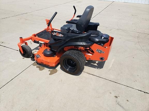 Image of Bad Boy ZT Avenger equipment image 3