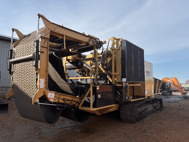 Image of Bandit 4680XP equipment image 2