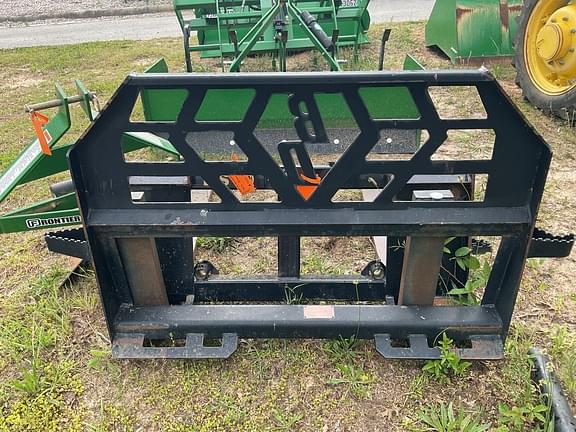 Image of Blue Diamond Pallet Forks Image 1