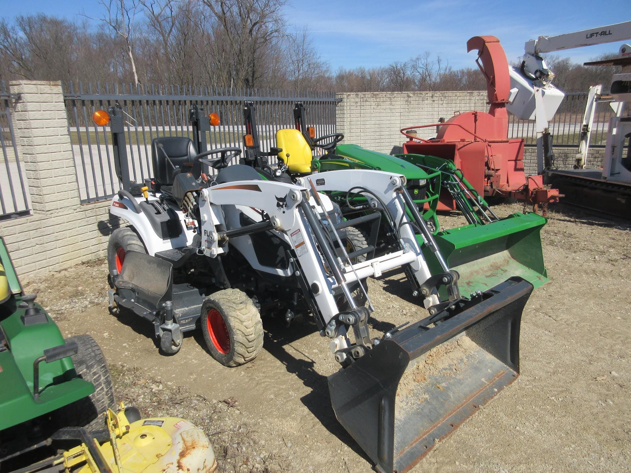 2020 Bobcat CT1025 Equipment Image0