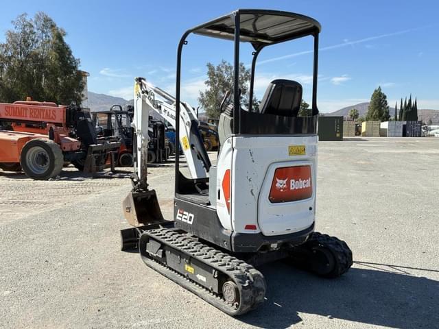 Image of Bobcat E20 equipment image 3