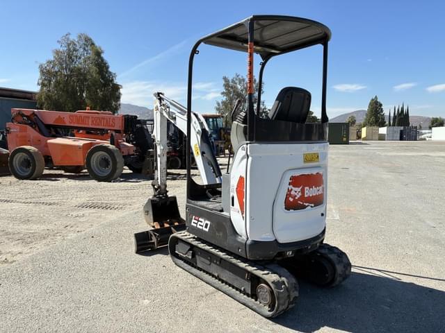 Image of Bobcat E20 equipment image 3