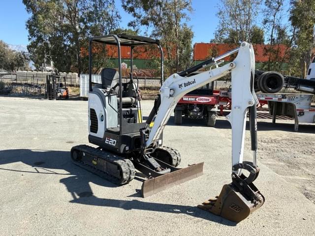 Image of Bobcat E20 equipment image 1