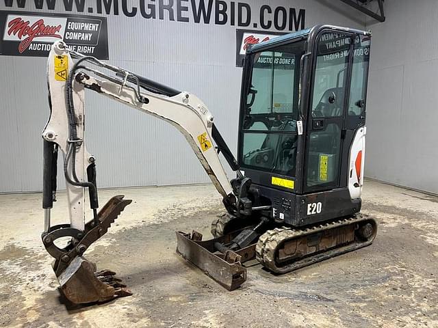 Image of Bobcat E20 equipment image 1