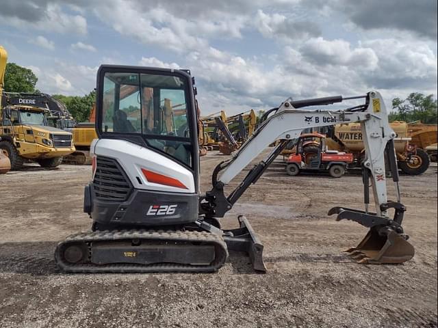 Image of Bobcat E26 equipment image 2