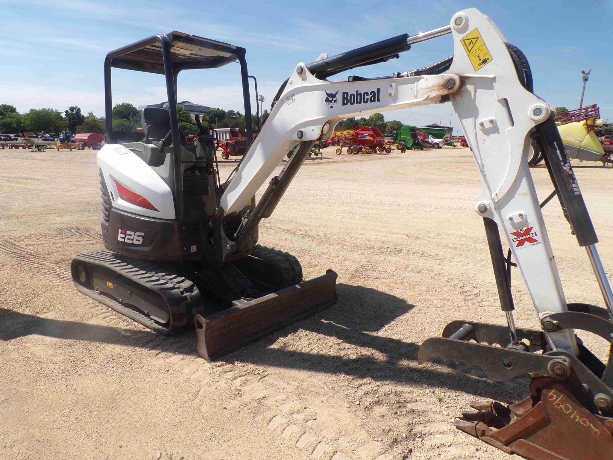 2020 Bobcat E26 Equipment Image0