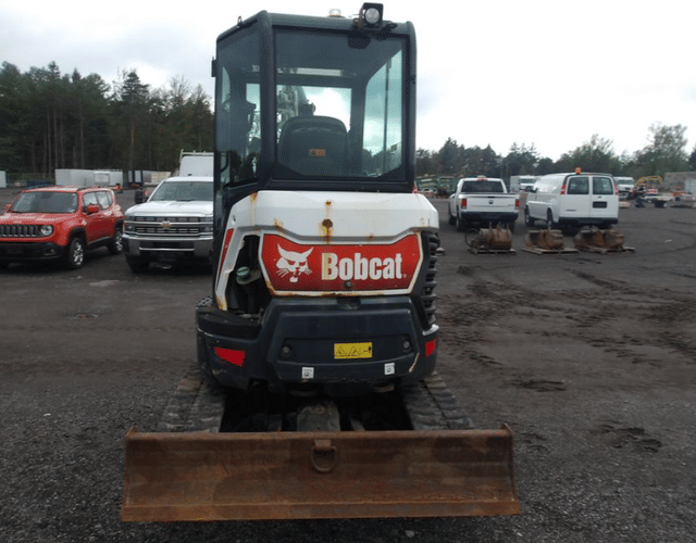 Image of Bobcat E26 equipment image 3