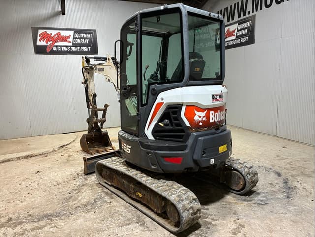 Image of Bobcat E26 equipment image 2