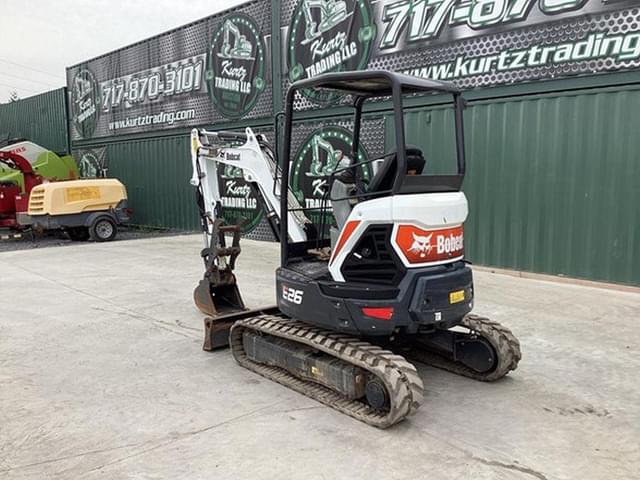 Image of Bobcat E26 equipment image 1