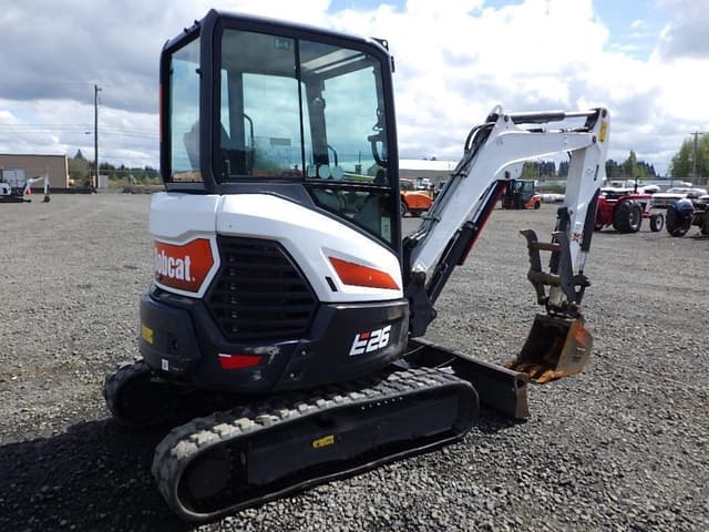 Image of Bobcat E26 equipment image 2