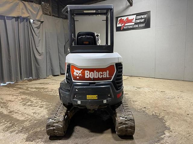 Image of Bobcat E26 equipment image 3