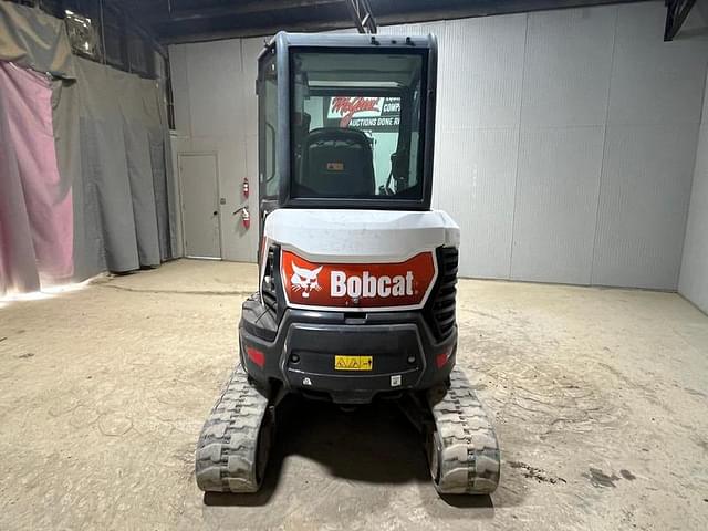 Image of Bobcat E26 equipment image 3