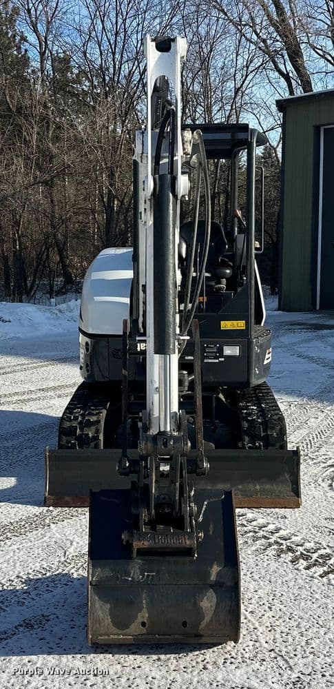 Image of Bobcat E32i equipment image 1
