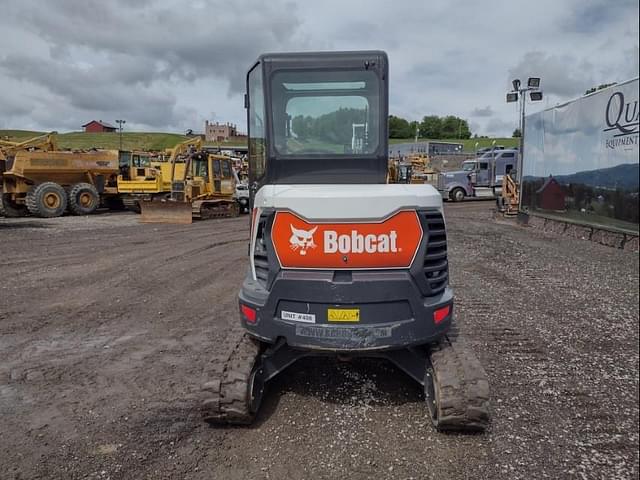 Image of Bobcat E35 equipment image 3