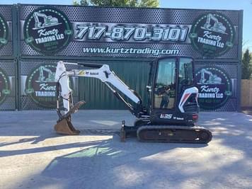 Main image Bobcat E35